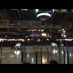 Meet your Posher, Edmilson